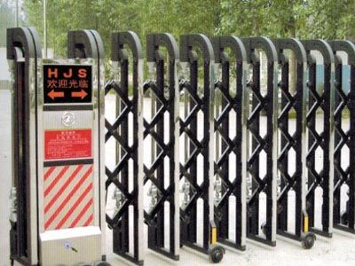 不銹鋼伸縮門廠家直銷